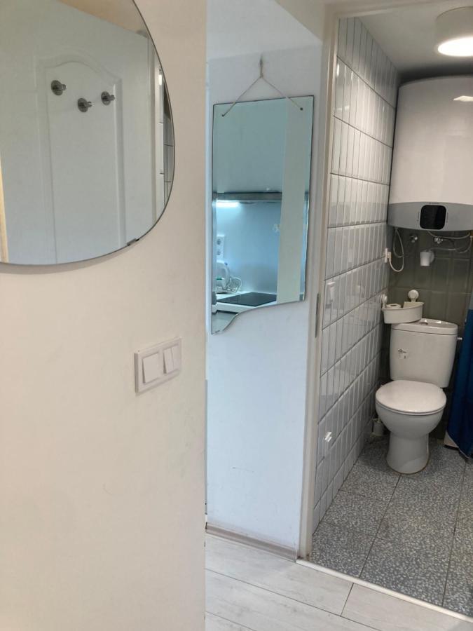 Roland Apartment - Puskas Budapest Bagian luar foto